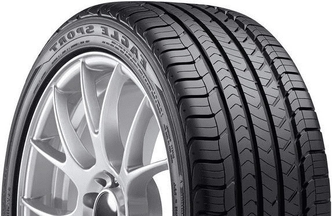 All-Season 225/50R17 94W Passenger Tire V7002