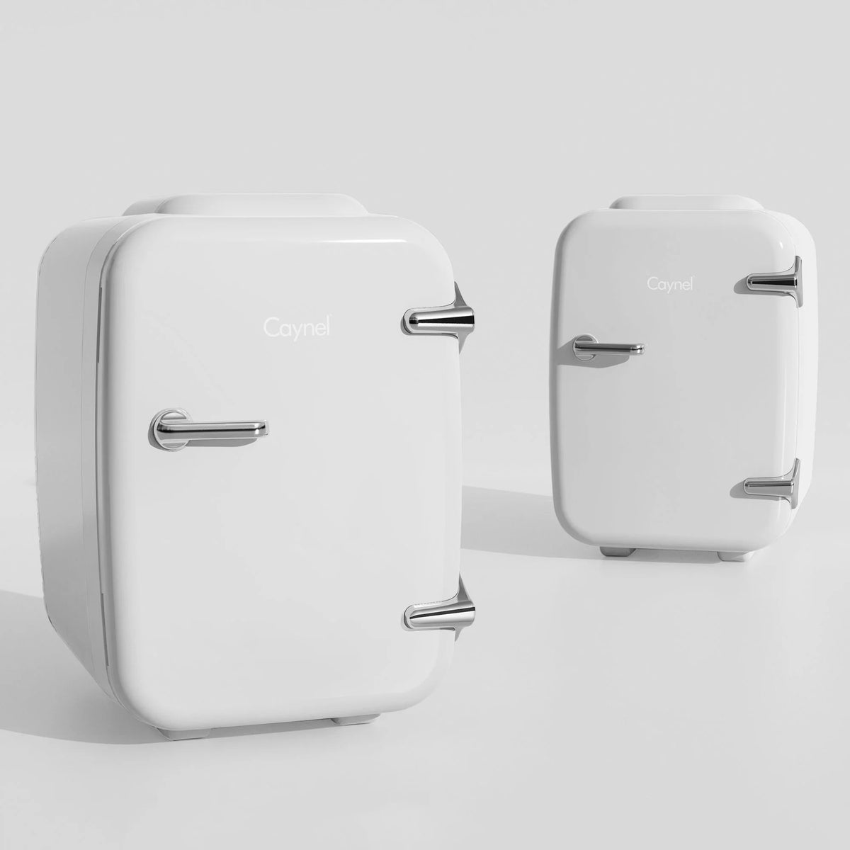 White 4 Liter Mini Fridge Cooler and Warmer U48705