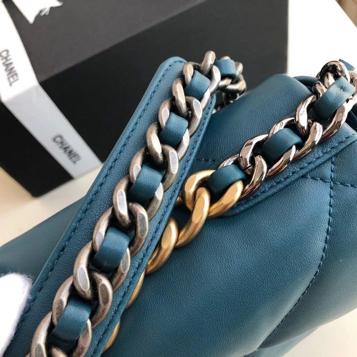 Teal Shoulder and Crossbody Bag J79531