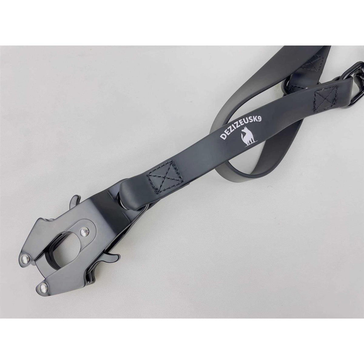 Heavy Duty Dog Leash Tactical Dog Lead Quick Release Locking Carabiner Clasp M551