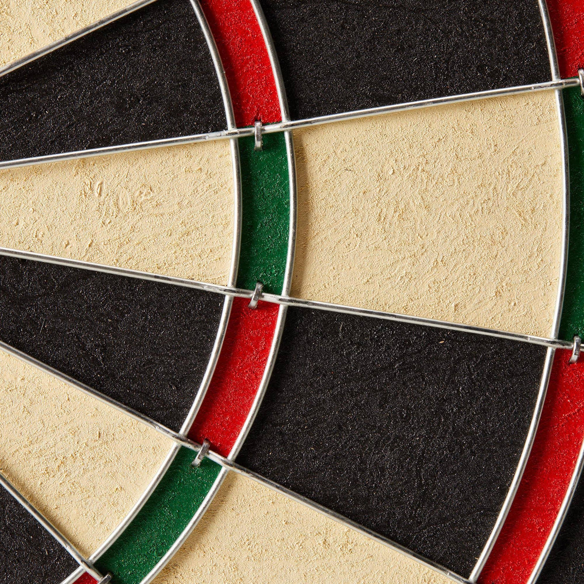 Traditional Club Dartboard V69384