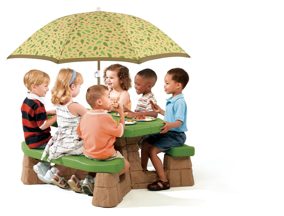 Kids Picnic Table with Umbrella C26983