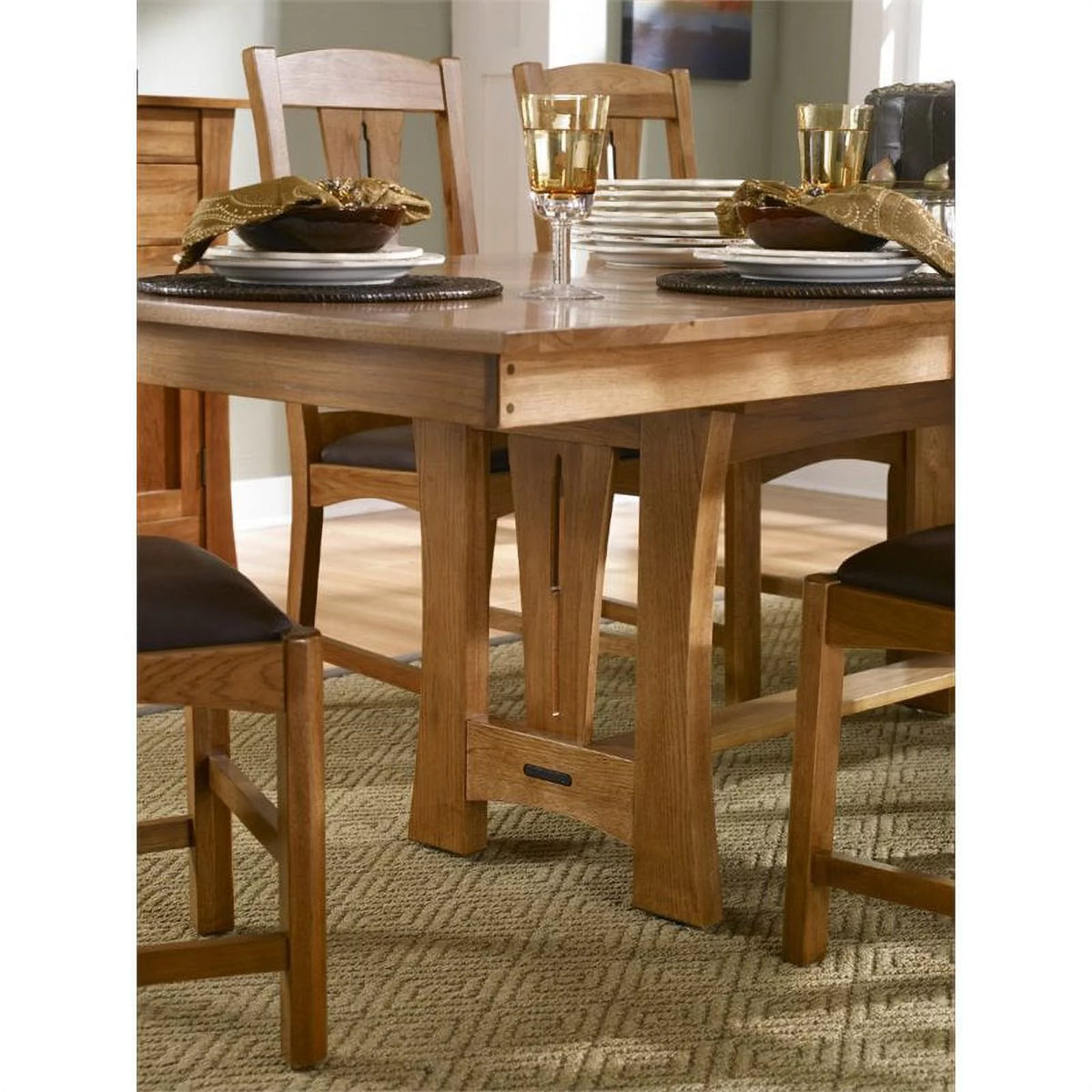 Extendable Dining Table M66053