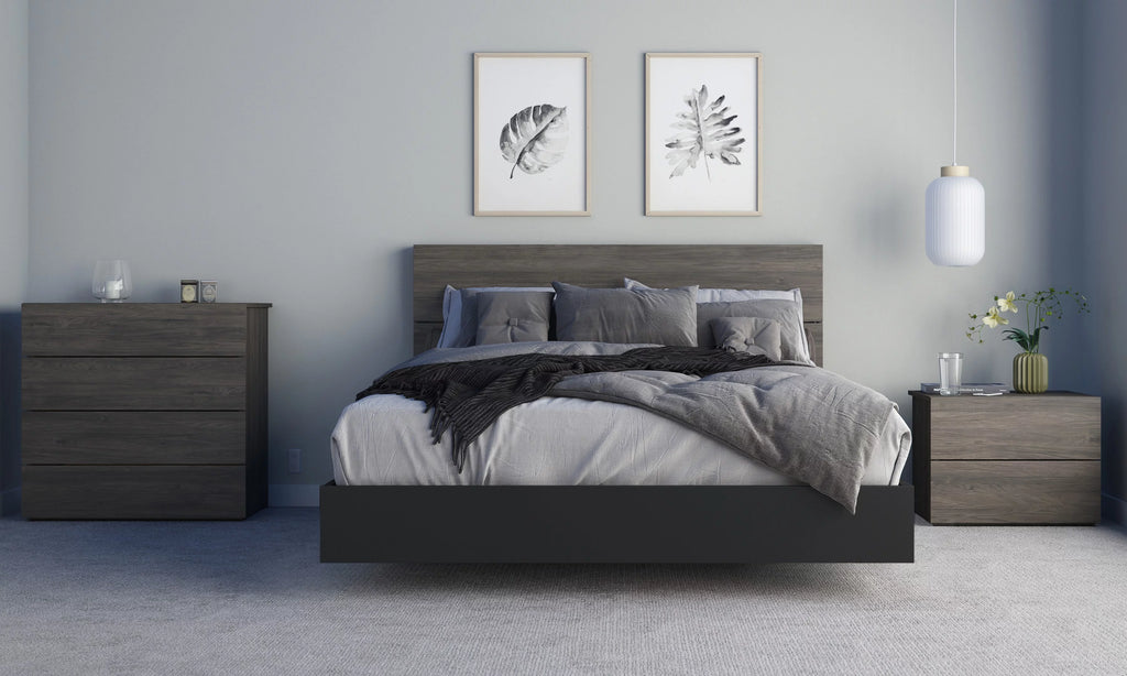 Queen Size 4 Piece Bedroom Set K8004