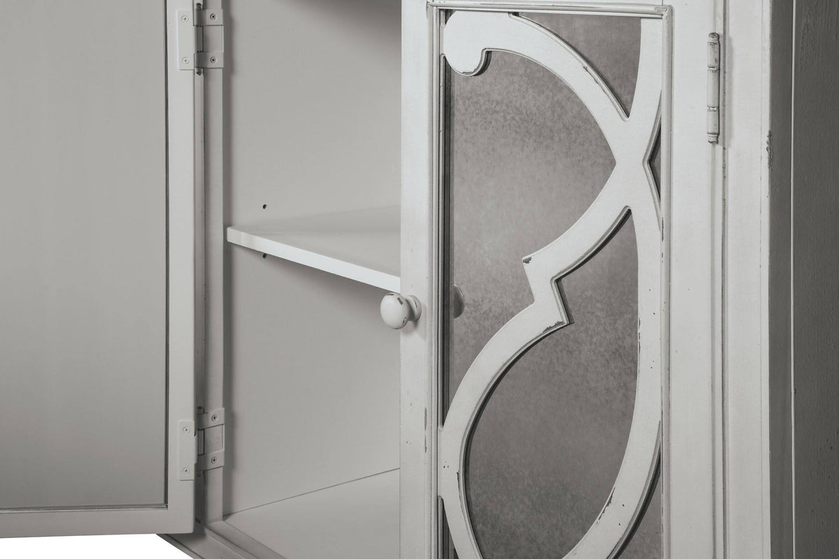 Accent Cabinet I913
