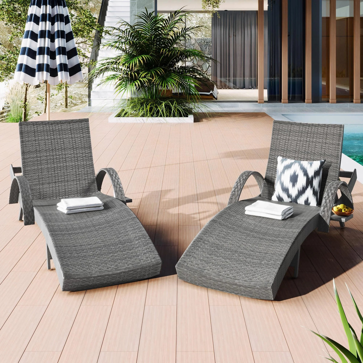 Outdoor Wicker Lounge Chairs Set of 2 A498926